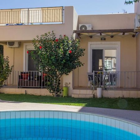 Villa Nopigia Homeleader Экстерьер фото